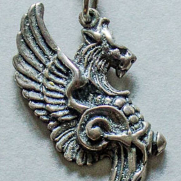 Griffin earring - Picture 3 of 3